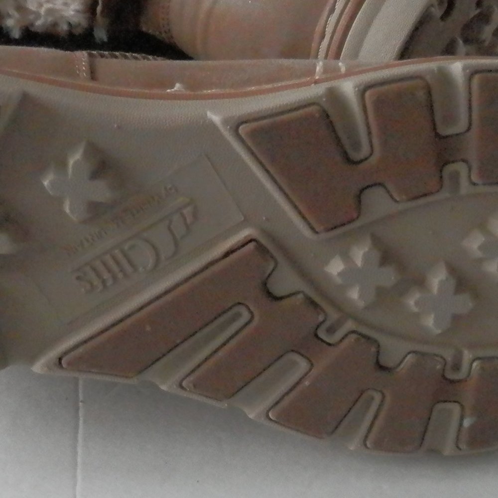 Cliffs by White Mountain Katiana Boots - Vegan Leather For Women SIZE 9.5M NEW - Picture 9 of 11
